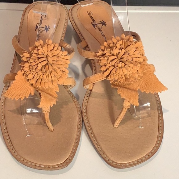 Tommy Bahama Peach Suede Flower Thong Slip On Low Heel Sandal Sz 6.5 - Picture 2 of 12
